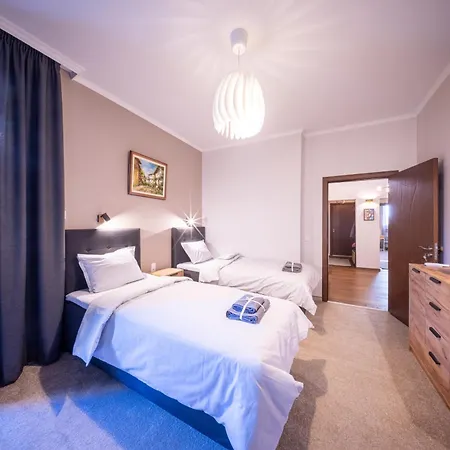 Centre Spacious 2 Bedroom Apartment Sofia